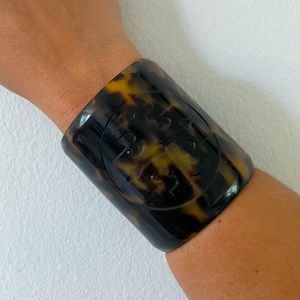 Tory Burch Tortoise Cuff bracelet Brown